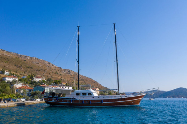 Inolvidable excursión a vela con un alquiler de goleta especial en Marmaris Muğla, Turquía