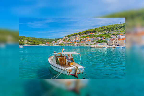 Hırvatistan'ın güzel suyunda harika şnorkelli yüzme-Trogir