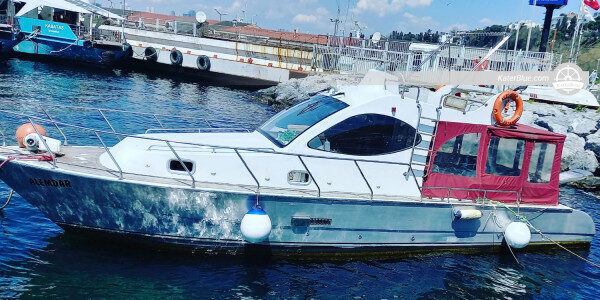 Alquiler Barco a Motor Erkan MT-2 en Estambul, Turquía