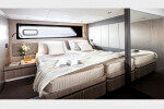 Cruising experience Moonlight II Luxury Yacht Charter in Murarie Australia