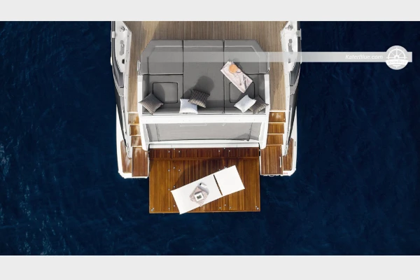 阿尔巴尼亚都拉斯的 Azimut S7 摩托艇租赁