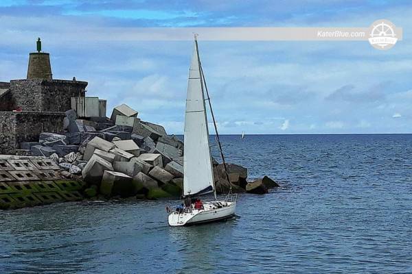 Perfect Sailboat Skippered Day-Charter in Zumaia, Spain