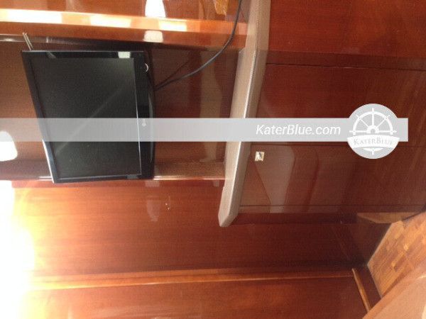 Princess V42, 2009 used Motor Yacht for Sale Beirut Lebanon