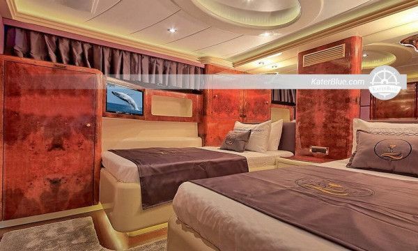 Motor yacht Special Crocus Charter in Marmaris Muğla, Turkey