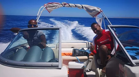 Yunuslarla Yüzmek, Şnorkelle Yüzmek, Ada Turu Motorlu Tekne Kiralama Hurghada, Mısır