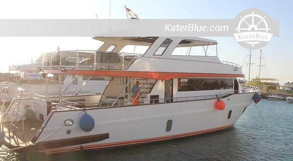 Full-Day yacht charter for snorkeling, island trips, water fun Hurghada, Egypt