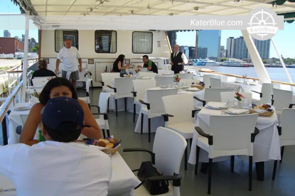 Location de yacht à moteur privé à Buenos Aires Argentine