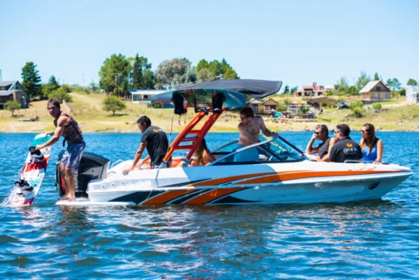 Sprzedaż łodzi motorowej Promax 5300 Wake w Santa Fe, Argentyna