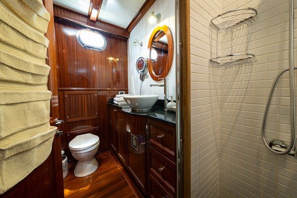 Cjelodnevni najam privatnog guleta u Fethiyeu, Muğla, Turska