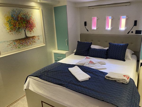Cjelodnevni najam guleta za 12 gostiju u Fethiyeu, Muğla, Turska