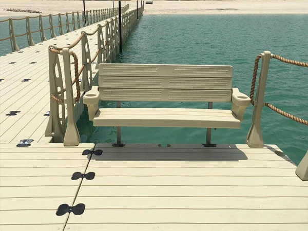 Fournitures et installation de quais flottants pour marinas, ports, hôtels