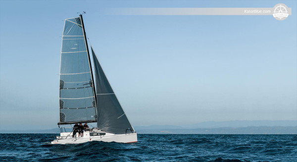 Catamarã Dufour 430 Grand Large com 10 lugares, Atenas-Grécia