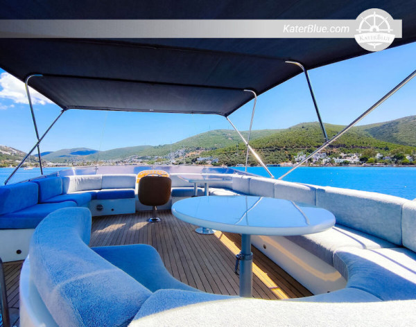 Awesome hourly cruise on a Luxury motor yacht in karşısı Bebek / İSTANBUL, Turkey