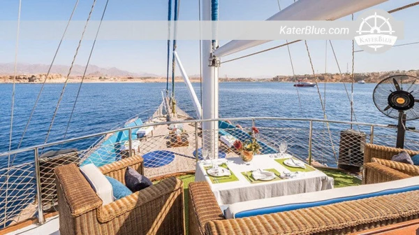 Tägliche Schnorcheltour am Morgen mit einer luxuriösen Segelyacht in Ägypten