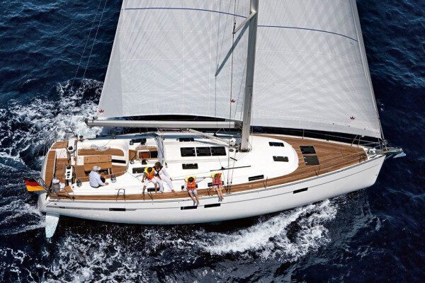 Sale Perfect Bavaria Cruiser 45 Sailing yacht for sale in Lavrio, Greece