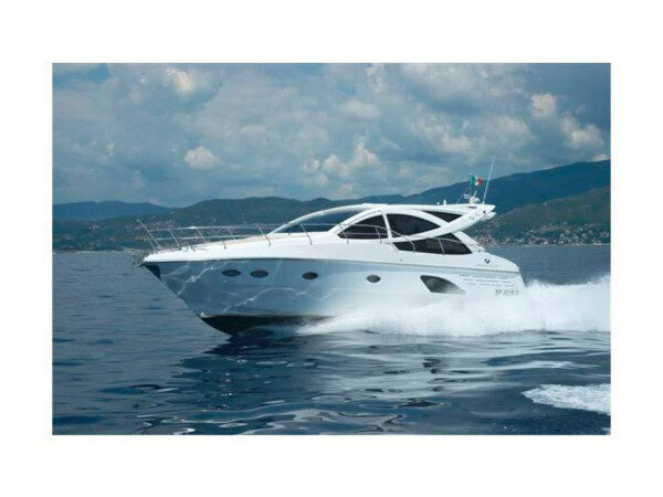 Tour in Zadar, Croatia on a modified motor yacht