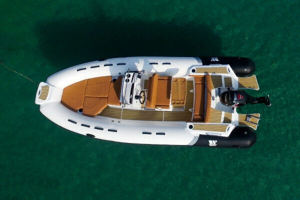 Sail around Sakuran Beach on Marine 650 Open motor yacht in Zadar, Croatia