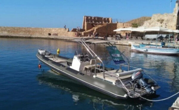 Full Day on Motor Boat Cruising Experience high-season in Chania, Greece