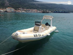 Viaje alrededor de Cres con nuestro barco inteligente en Croacia