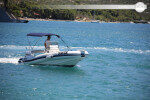 Barco de alquiler de primera clase en Cres, Croacia