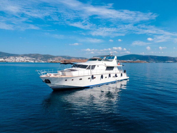 24m luxury yacht for charter in Bodrum, Turkey