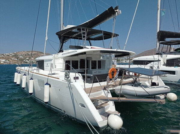 Lagün 450F