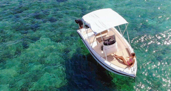 Delightful 4 hours Sailing Tour with superb Motor Boat in Ag. Pelagia, Greece