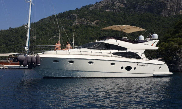 20m motor yacht for blue cruise charter in Gocek, Turkey