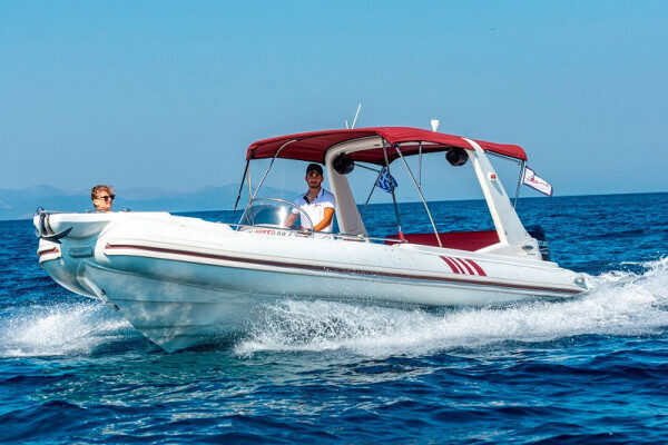Cheerful Sailing trip with a Speedy motor boat in Glifada, Greece