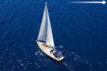 Atina, Yunanistan'da Kiralık Büyük ve iyi tasarlanmış Profesyonel Bir Yelkenli Yat