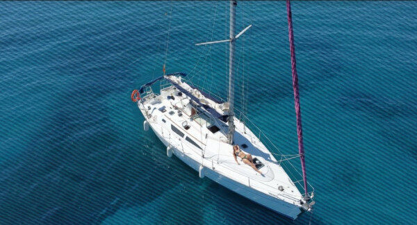 Full day Wonderful Cruisig Experience with an Amazing Sailing Yacht in  Alicante, Spain