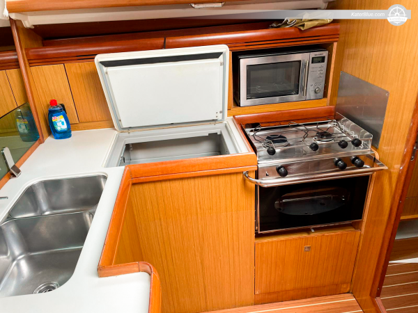 Spend an Unforgettable Day in Low Season with Sailing Yacht for Cruising Experience in Valencia, Spain