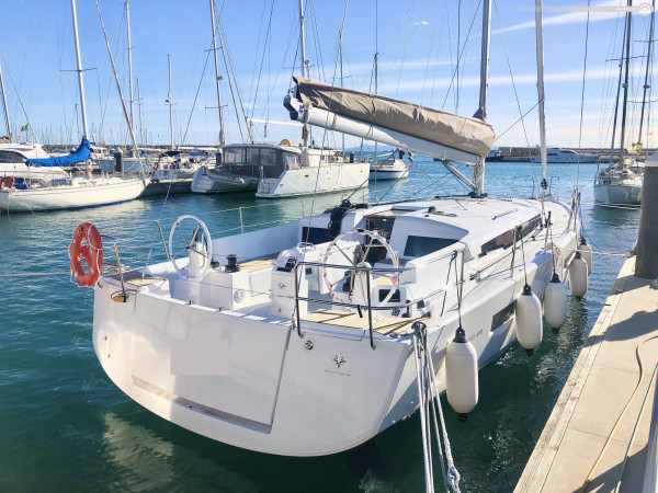The Latest Model of Jeanneau Sailing Yacht for Your Low Season Cruising Experience in Valencia, Spain