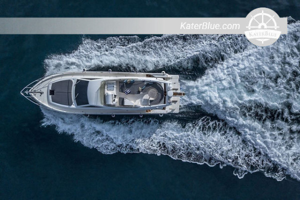 Half-Full Day in Low Season With Luxury and Comfort Motor Yacht for Cruising Experience in Ornos, Greece