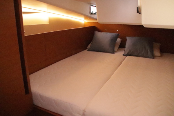 The Latest Model of Jeanneau Sailing Yacht for High Season Cruising Experience in Valencia, Spain