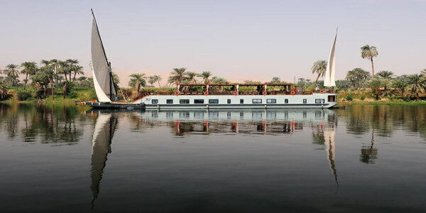 Sail peacefully on the mythical river in Cario, Egypt
