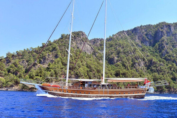 Gullet for Blue Cruise with Canoeing &amp; Water Skiing Fethiye-Turkey