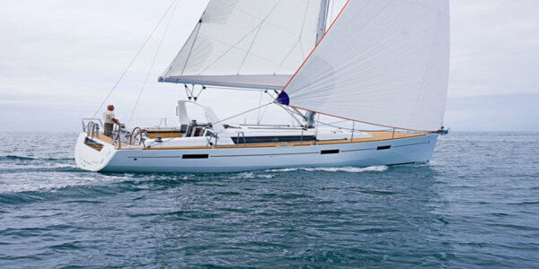 2013 built Oceanis 45 sailing yacht Athens-Greece