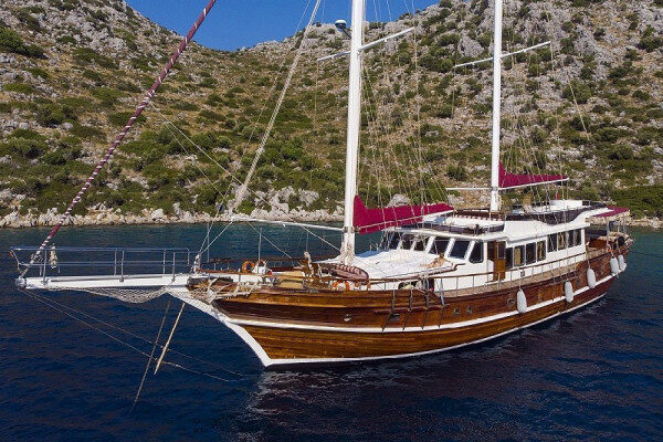 16 guests accommodate gullet is open for cruising Marmaris-Turkey