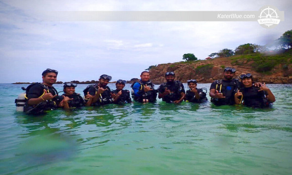 The PADI Open Water Diver course Trincomalee-Sri Lanka