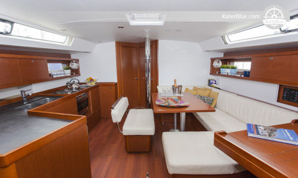 4 kahytter sejlyacht Oceanis 45 Lefkada-Grækenland