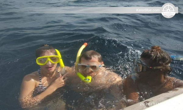 Snorkeling with sea species along waters of Mt. Lavinia-Sri Lanka