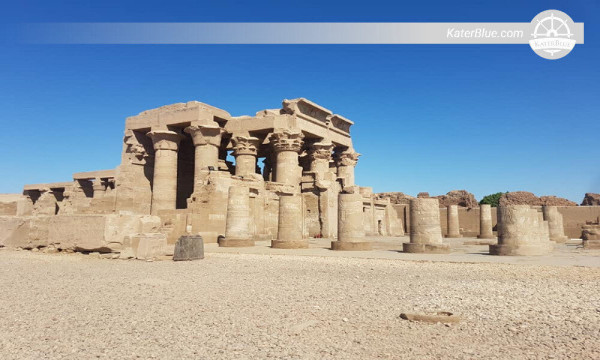 Explorez les monuments antiques lors d'une croisière à Assouan, en Égypte.
