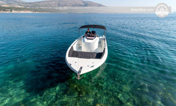 Nikmati keindahan Gua Hijau & Hvar di Trogir-Kroasia