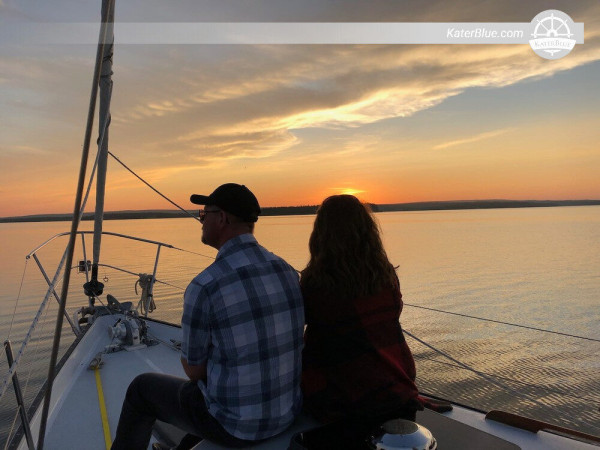 Alquiler de velero privado por la noche en Nueva Escocia, Canadá
