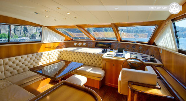 Motor Yacht Charter Ghibli 22 in Himara, Albania