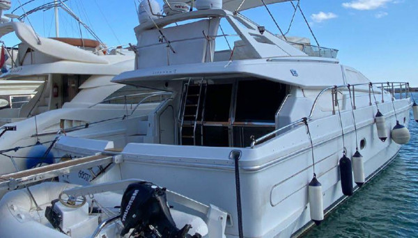 Luxury Ferreti 60 Motor Yacht Charter in Saranda, Albania
