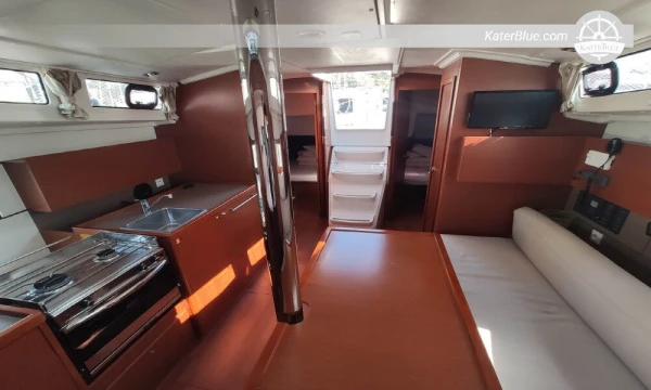 Beneteau sail boat for weekly charter Dubrovnik-Croatia