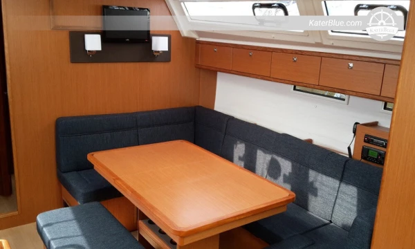 Sail yacht Weekly affordable charter Dubrovnik -Croatia