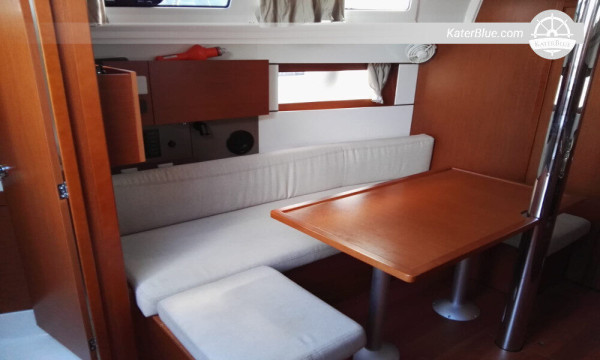 Beneteau-Segelboot für wöchentliche Charter in Sizilien und Italien